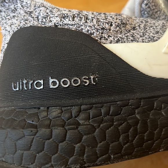 Oreo Adidas Ultra Boost - REPLICA - Picture 12 of 14